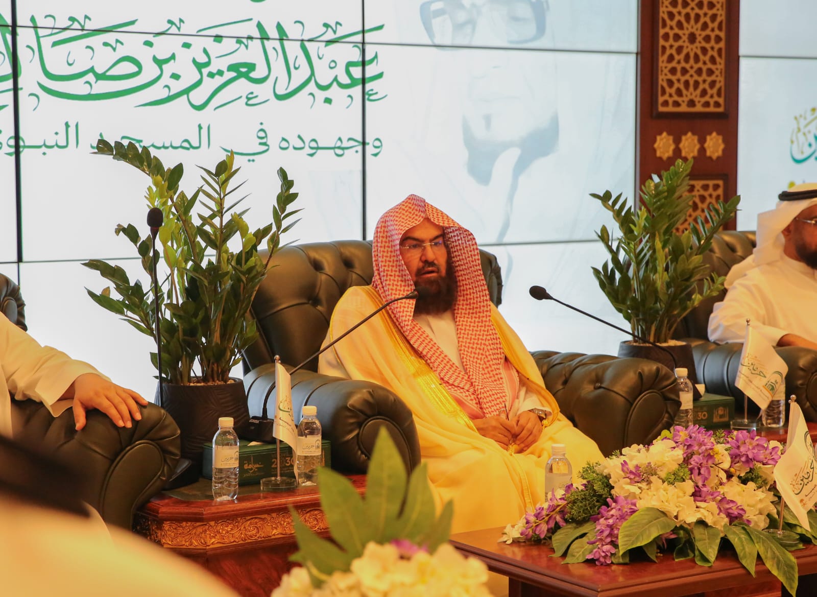 معالي رئيس الشؤون الدينية يعلن عن جلسات ملتقى سماحة الشيخ عبدالعزيز بن صالح في مؤتمر إعلامي خاص بمقر وكالة الرئاسة